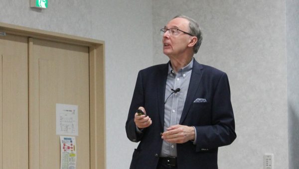 Prof. Dietl is awarded the Tohoku University International Award
